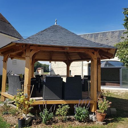 ホテルLe Clos De La Briollerie Tauxigny エクステリア 写真
