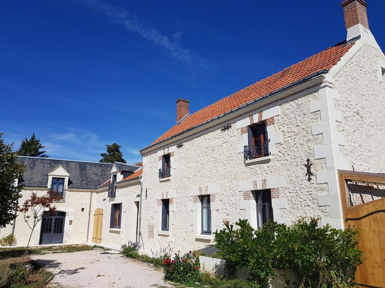 ホテルLe Clos De La Briollerie Tauxigny エクステリア 写真