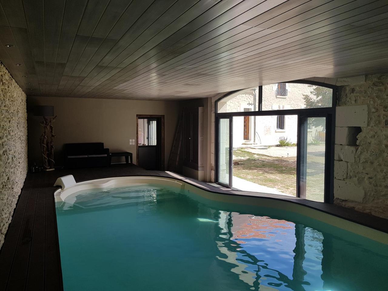 ホテルLe Clos De La Briollerie Tauxigny エクステリア 写真